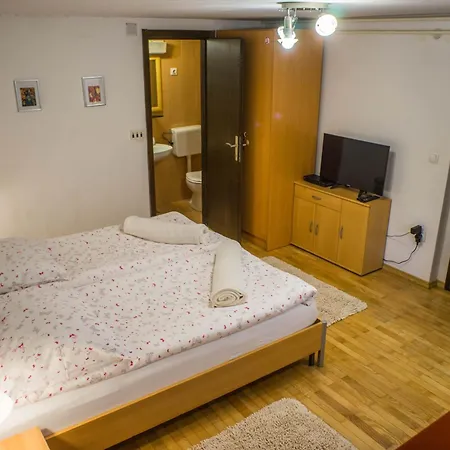 Апартаменты Vive *